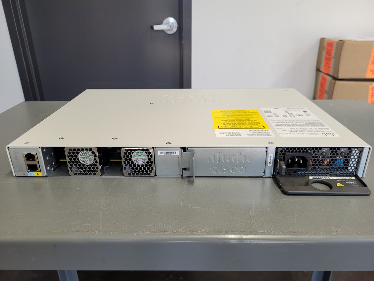 Cisco C9200L-48P-4G-E Catalyst 9200L 48x 1GB PoE+ RJ-45 4x 1GB SFP Switch